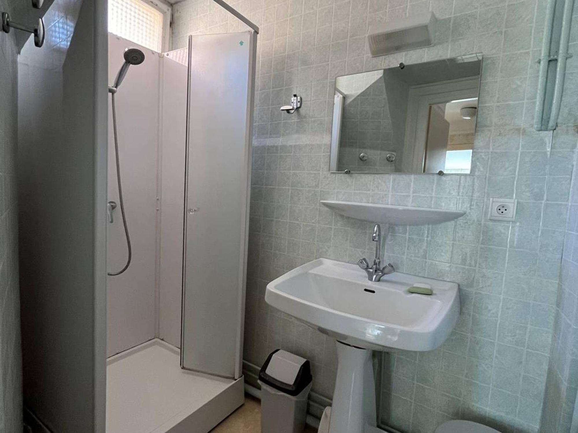 Appartement T3 Chaleureux Au Centre De Cauterets, 4 Couchages, Balcon Sud, Proche Thermes Et Telecabine - Fr-1-234-132 Buitenkant foto