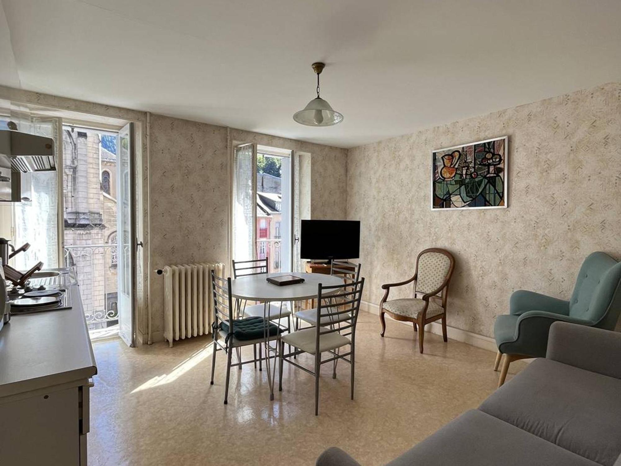 Appartement T3 Chaleureux Au Centre De Cauterets, 4 Couchages, Balcon Sud, Proche Thermes Et Telecabine - Fr-1-234-132 Buitenkant foto